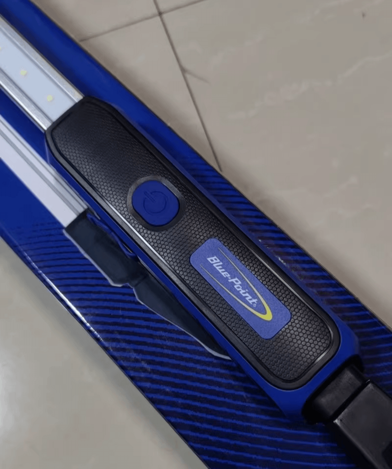 Blue-Point Telescopic Engine Compartment Work Light BLPEAUL1000