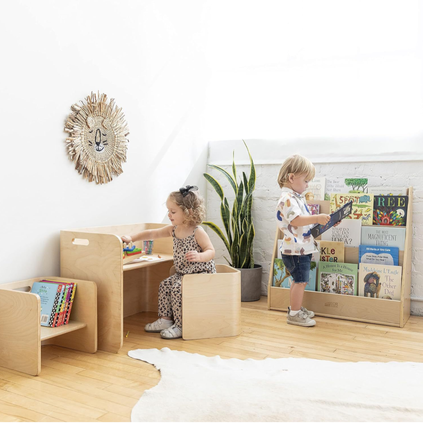Multifunctional Kids Desk and Chair Set plywood