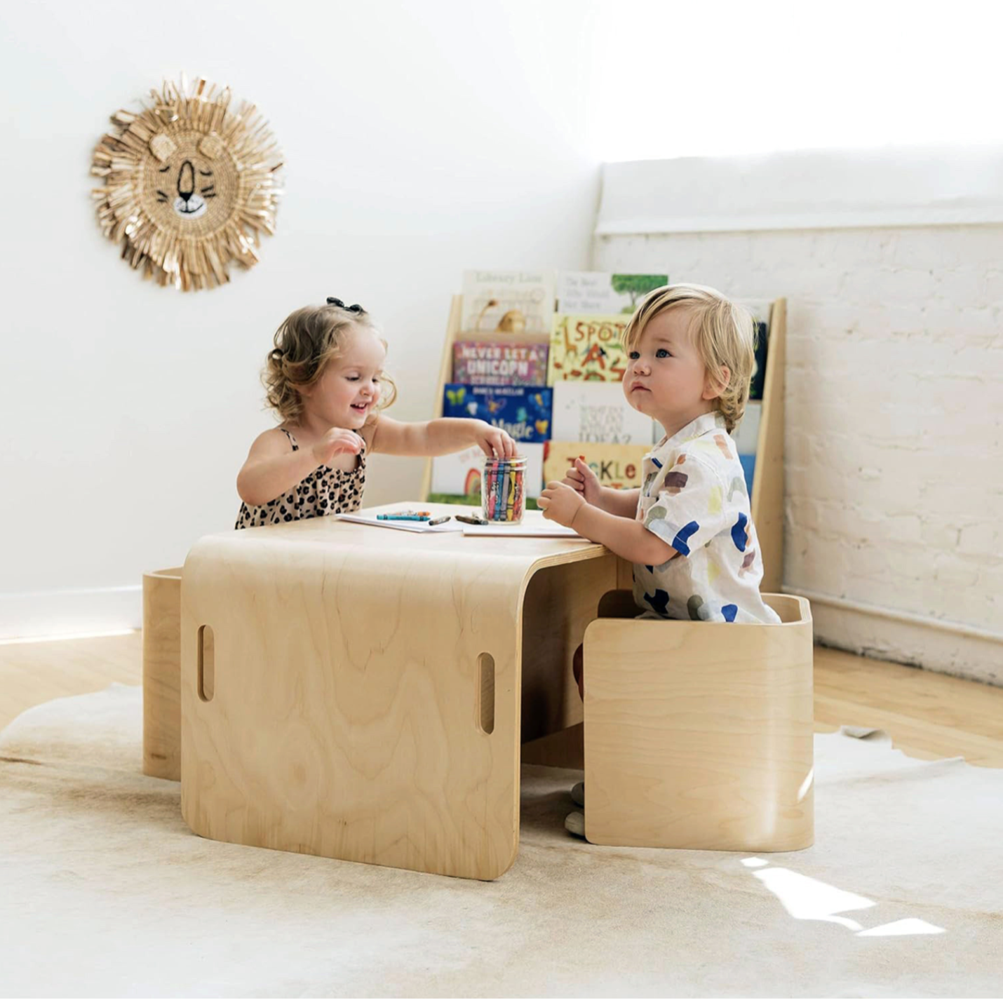 Multifunctional Kids Desk and Chair Set plywood