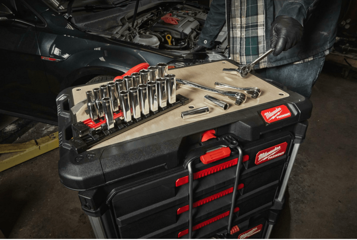 Milwaukee 3/8 inch Drive Deep Metric Socket Set 10PC - TrendLine & Co.